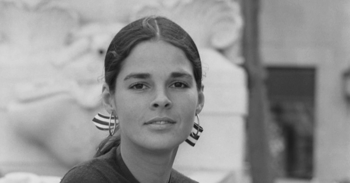 Photo of Ali MacGraw