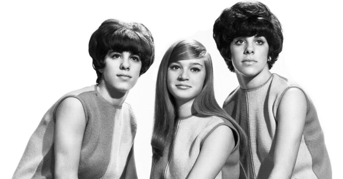 60s Music - Photo of The Shangri-Las