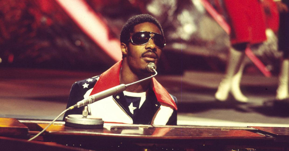 70s Music - Photo of Stevie Wonder