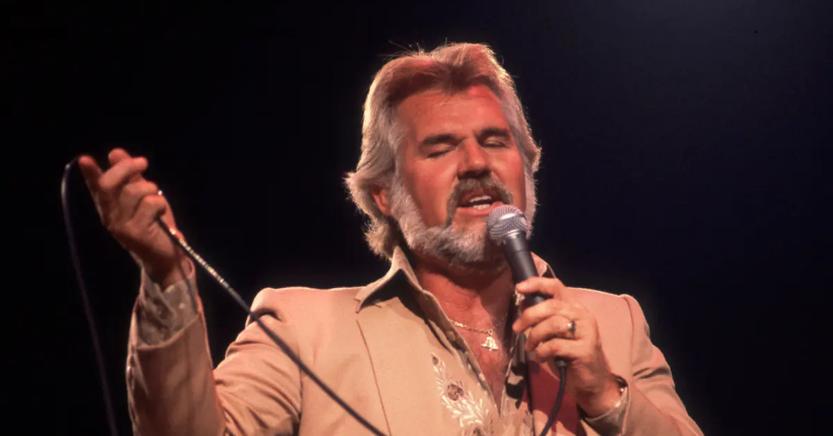 80s Music - Photo of Kenny Rogers