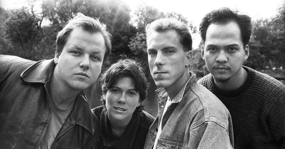 90s Music - Photo of The Pixies