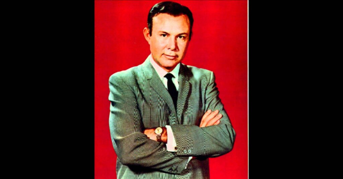 Country Music - Photo of Jim Reeves