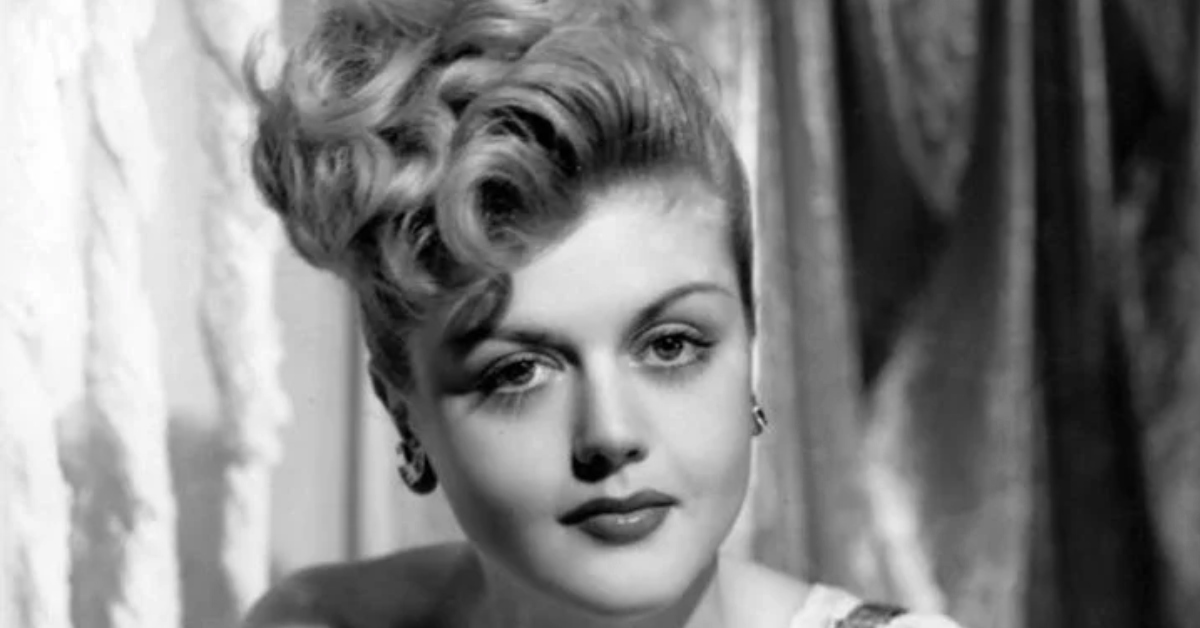 Photo of Angela-Lansbury